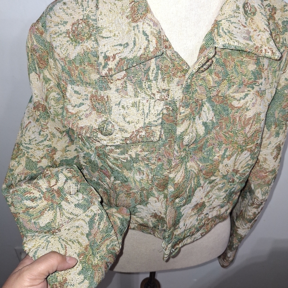 Cropped Fashion Jacket- W Sz Medium /6 - Picture 3 of 7